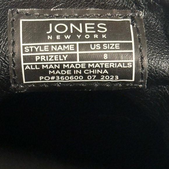 Jones New York Elegant Black Backless Loafers - Picture 2 of 6